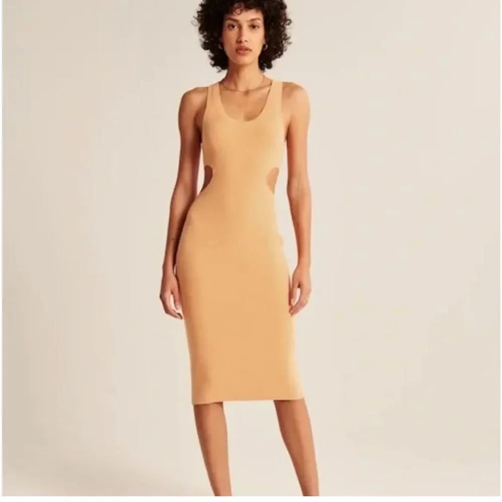 Abercrombie & Fitch | Elevated Knit Cut Out MIDI Dress in Orange | Large Petite